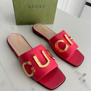 Gucci Cara Leather Slide Sandals